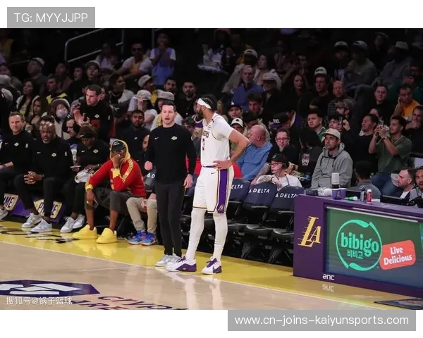 湖人字母哥战术定位迎重大调整：开启冠军新篇章